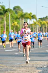 BIB: 8802
                            <button type="button" onclick="openModal(3440079)" class="btn btn-primary btn-sm float-right btn-popup" data-toggle="modal" data-target=".modal-high-quality">
                        <i class="fas fa-shopping-cart"></i> Add to Cart
                    </button>
                                            <button type="button" onclick="isThisMe(3440079, true)" class="btn btn-success btn-sm float-right btn-popup btn-isme hidden" data-toggle="tooltip" data-placement="bottom" title="นี่คือรูปของคุณใช่ไหม คลิกที่นี่เพื่อเอาเข้าอัลบั้ม">
                        <i class="fas fa-plus"></i> Add to album
                    </button>
                    <button type="button" onclick="isThisMe(3440079, false)" class="btn btn-warning btn-sm float-right btn-popup btn-isnotme hidden">
                        <i class="fas fa-ban"></i> Remove from album
                    </button>